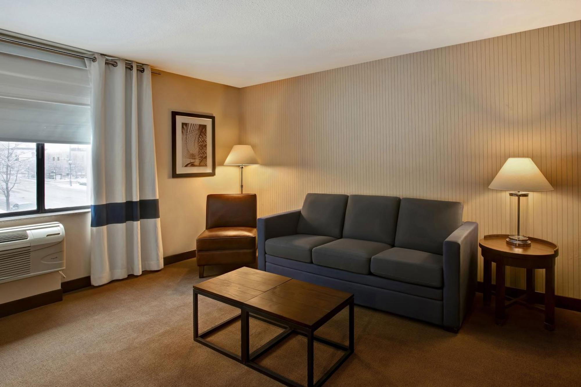 Four Points By Sheraton Peoria Exterior foto
